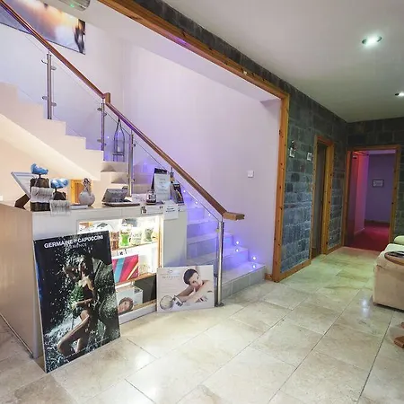 Hotel Airport View And Secret 3*