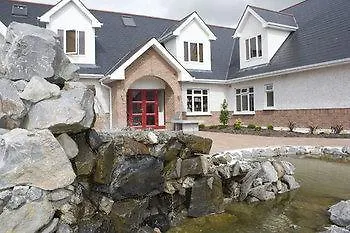 Airport View And Secret Lusk