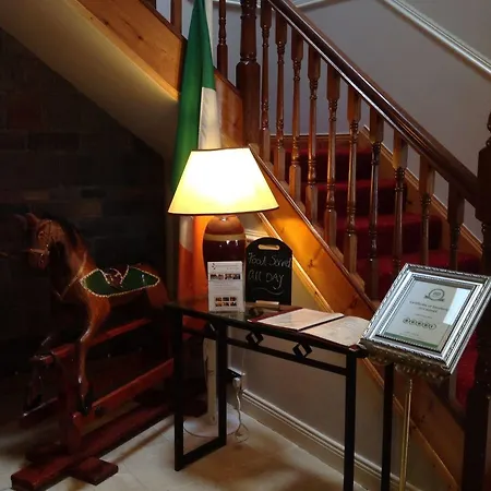 Hotel Airport View And Secret