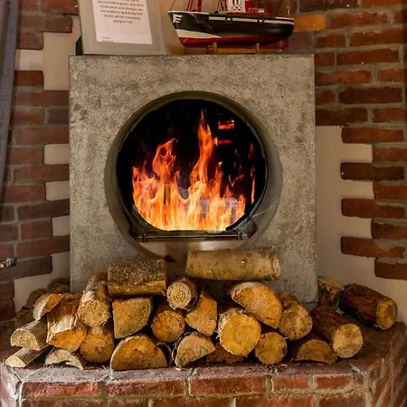 Airport View And Secret