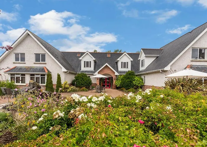 Airport View And Secret Szálloda Lusk